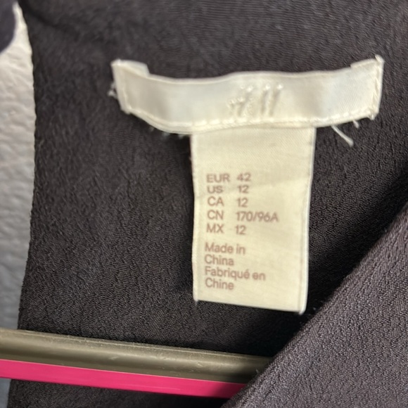 Dark gray tshirt dress in size 12 with silver sequin accents - Picture 3 of 4